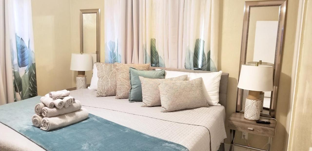 Glam 2 Bedroom Apartment Close To Nsu In Cooper City ภายนอก รูปภาพ