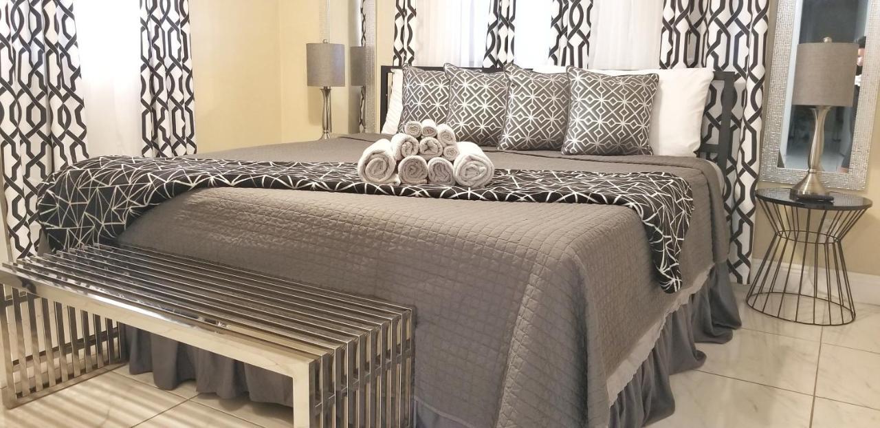 Glam 2 Bedroom Apartment Close To Nsu In Cooper City ภายนอก รูปภาพ